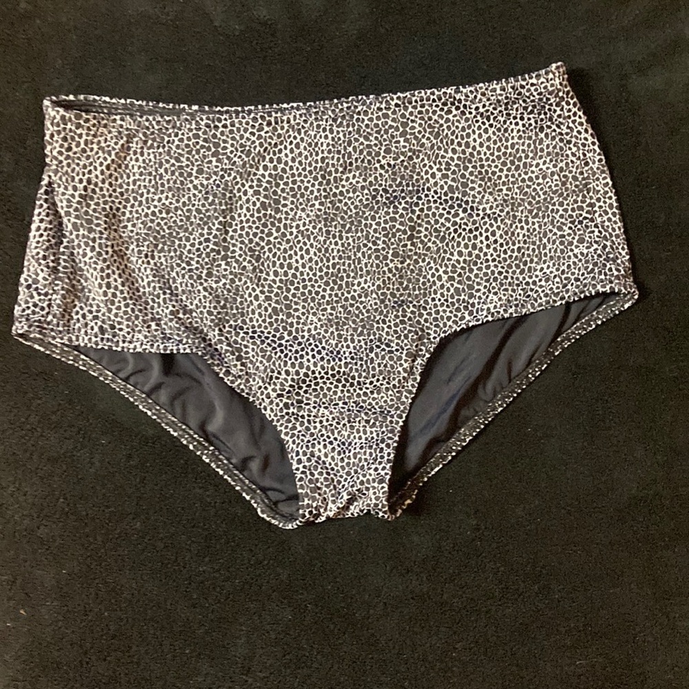 Freya size S women’s black and white bikini bottom